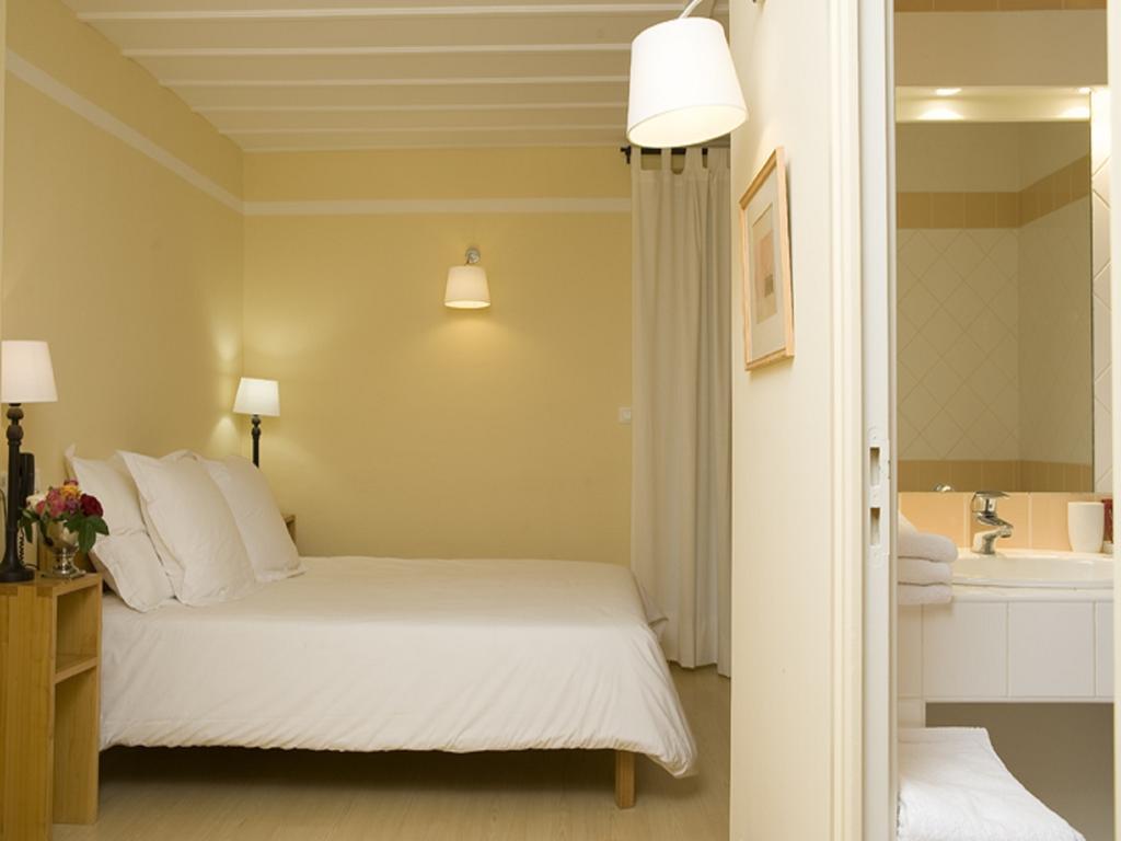 Hotel La Bougnate Blesle Rum bild