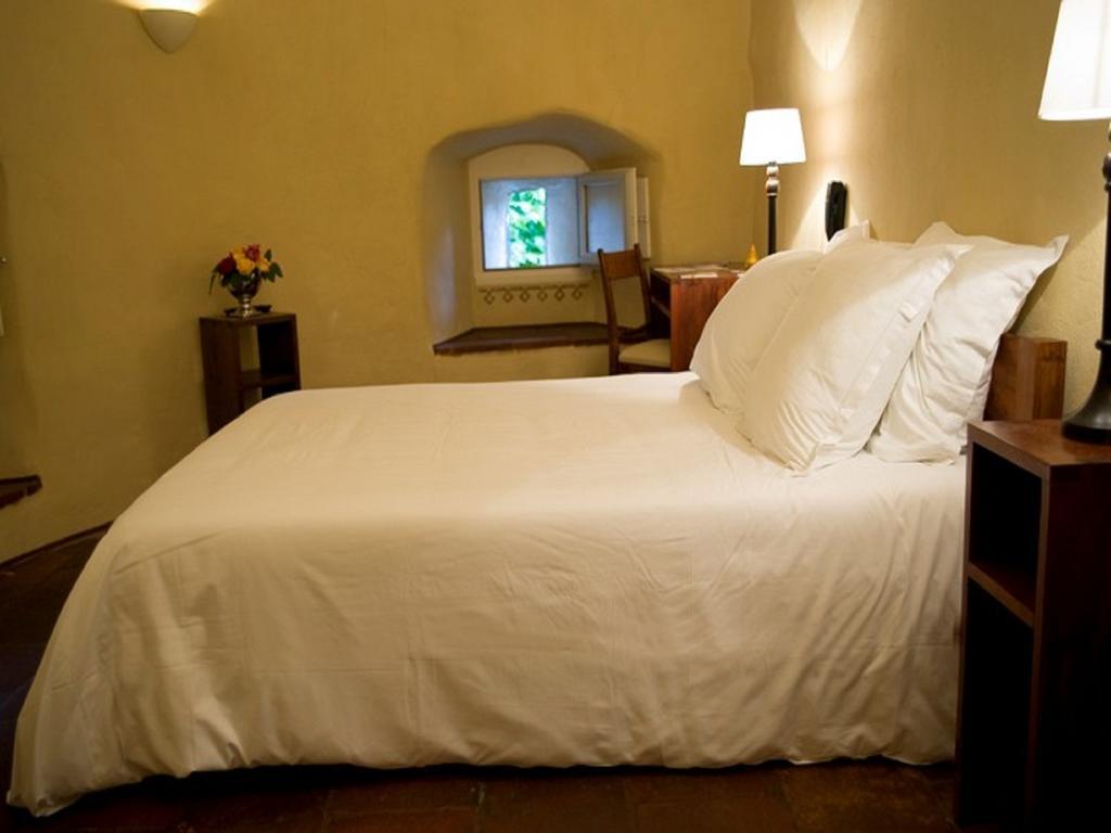 Hotel La Bougnate Blesle Rum bild