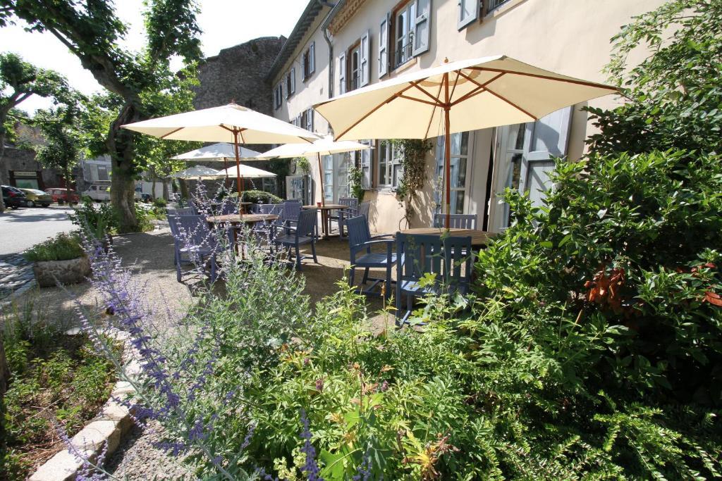Hotel La Bougnate Blesle Exteriör bild